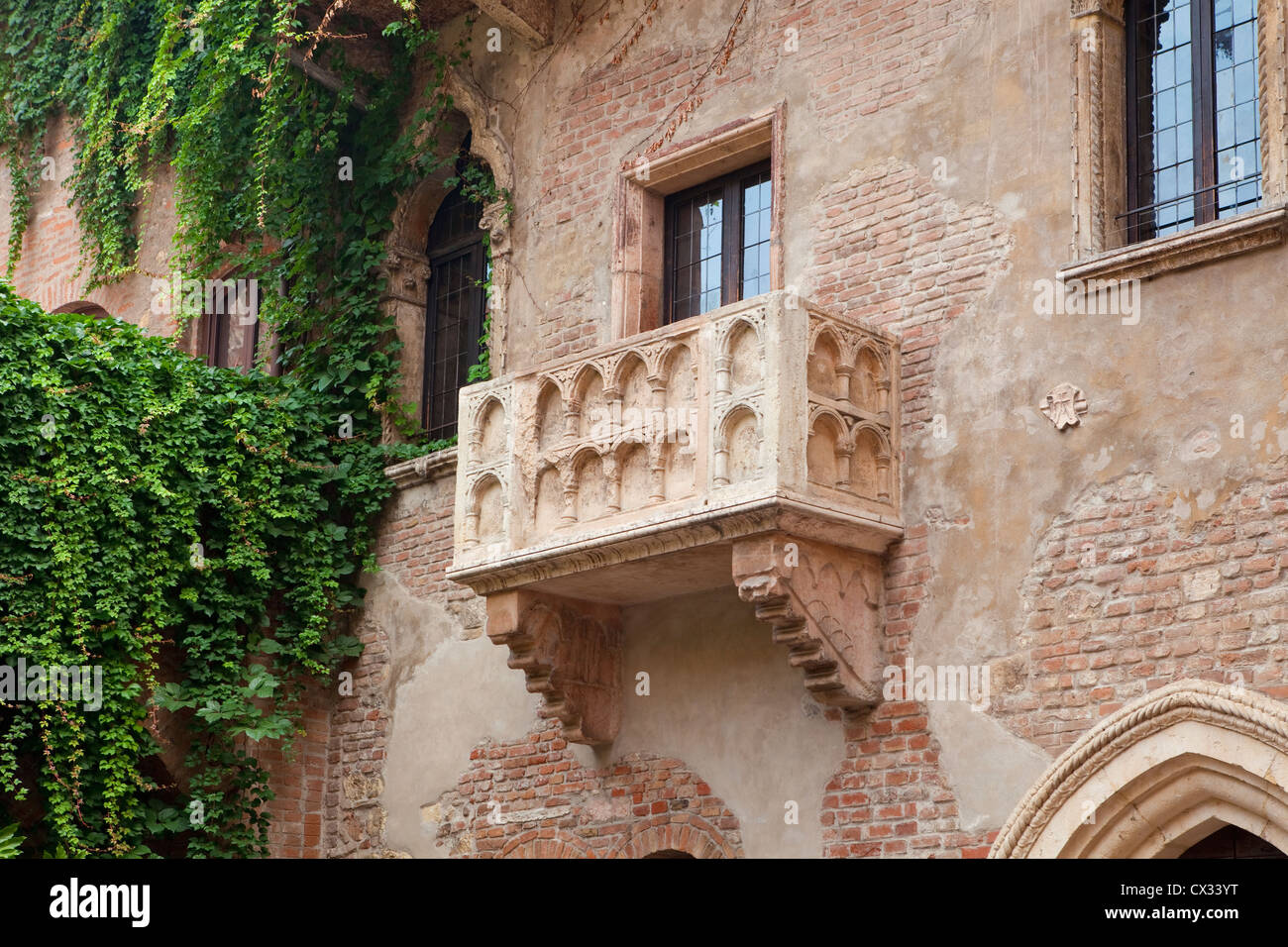 italy, tuscany, verona balcony of romeo and juliet Stock Photo Alamy