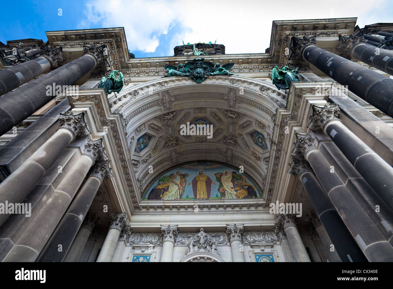 Berlin cathedral hi-res stock photography and images - Alamy