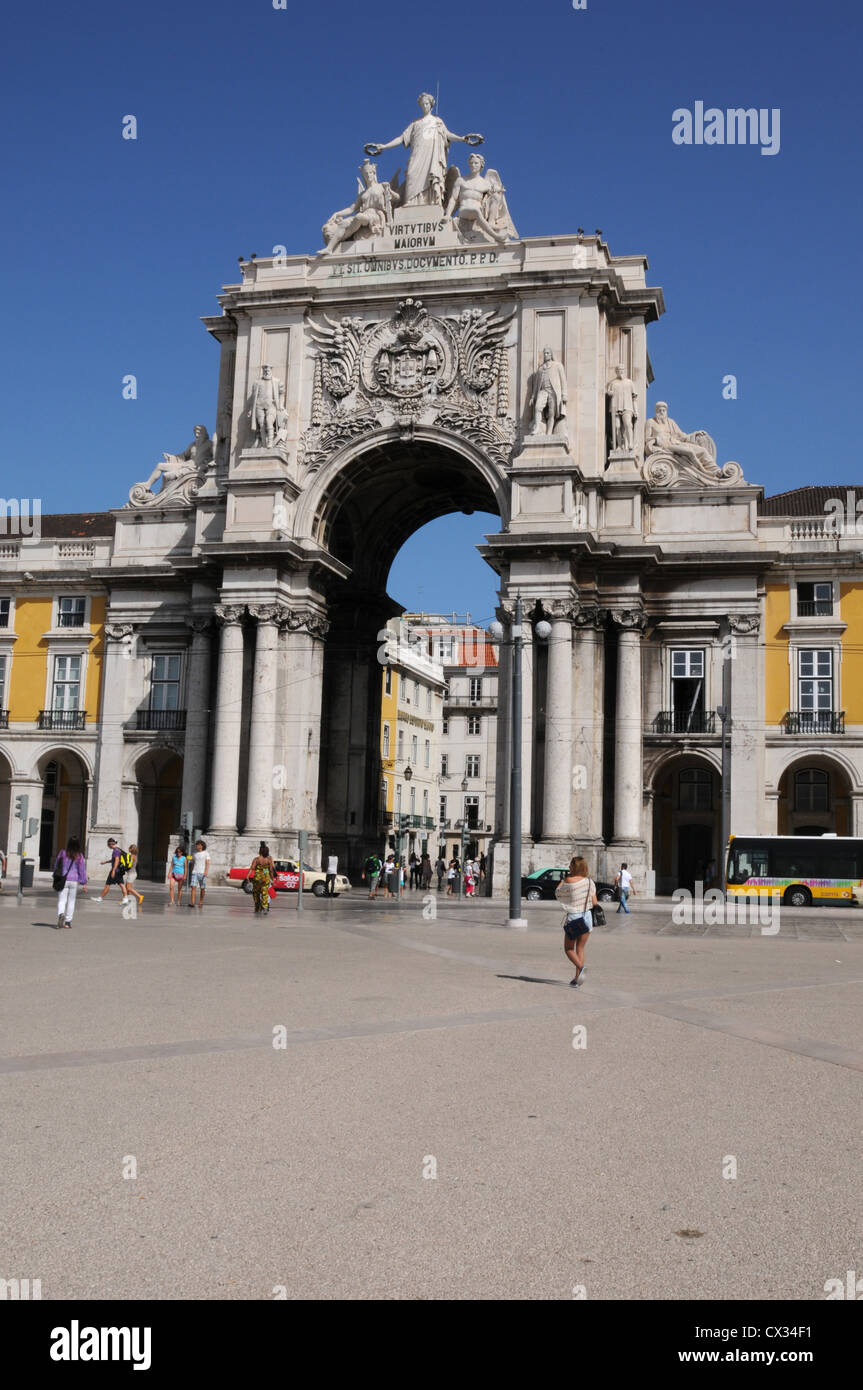 Arco da Vitoria archway, Praca do Comercio, Lisbon, Portugal Stock Photo