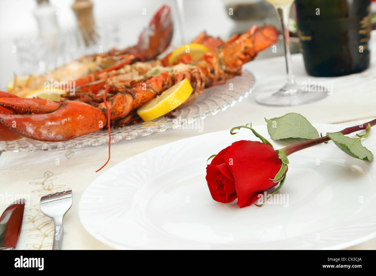 Banquet cuisine lobster seafood hi-res stock photography and images - Alamy