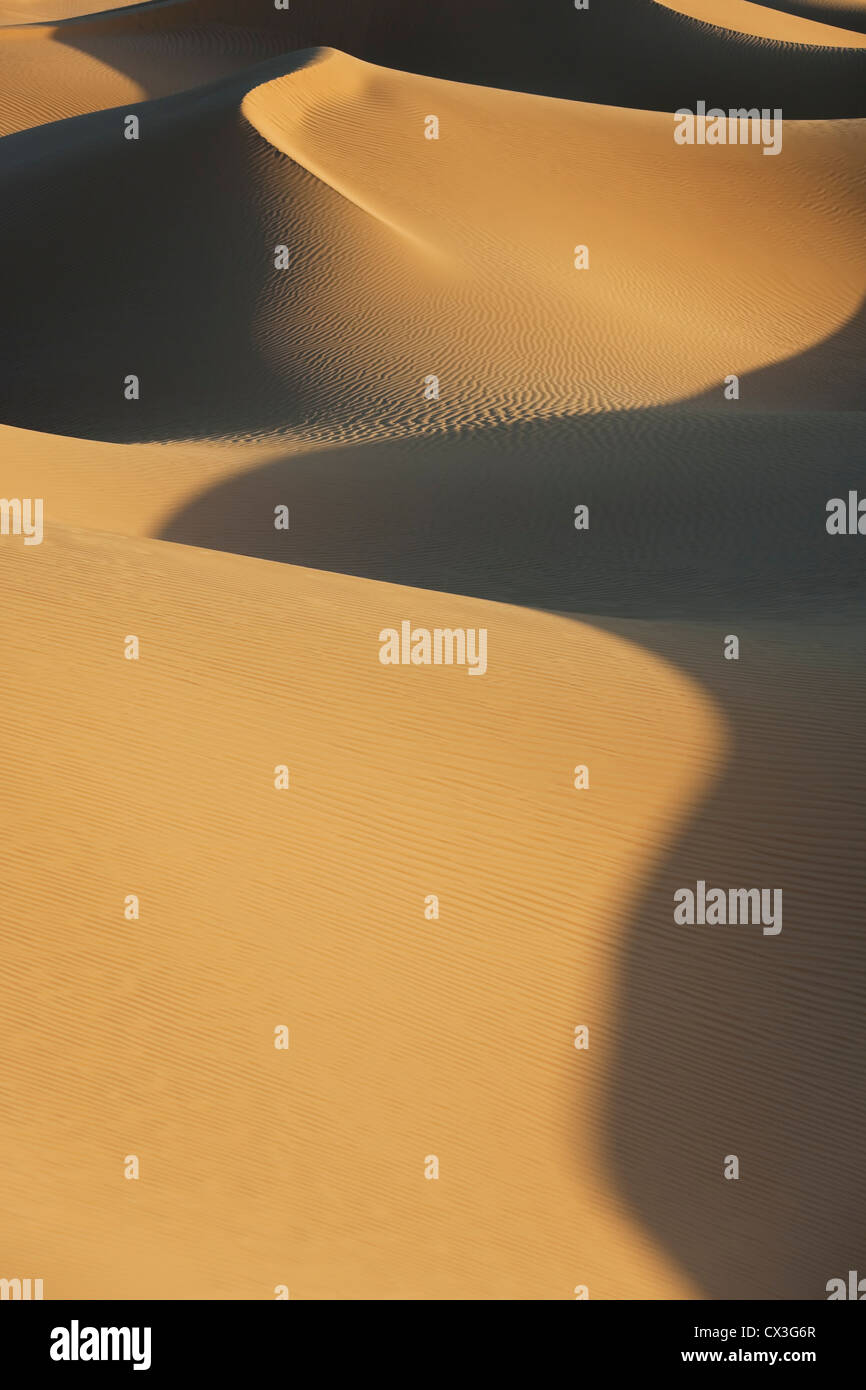 Sahara desert sand dunes, Morocco Stock Photo - Alamy