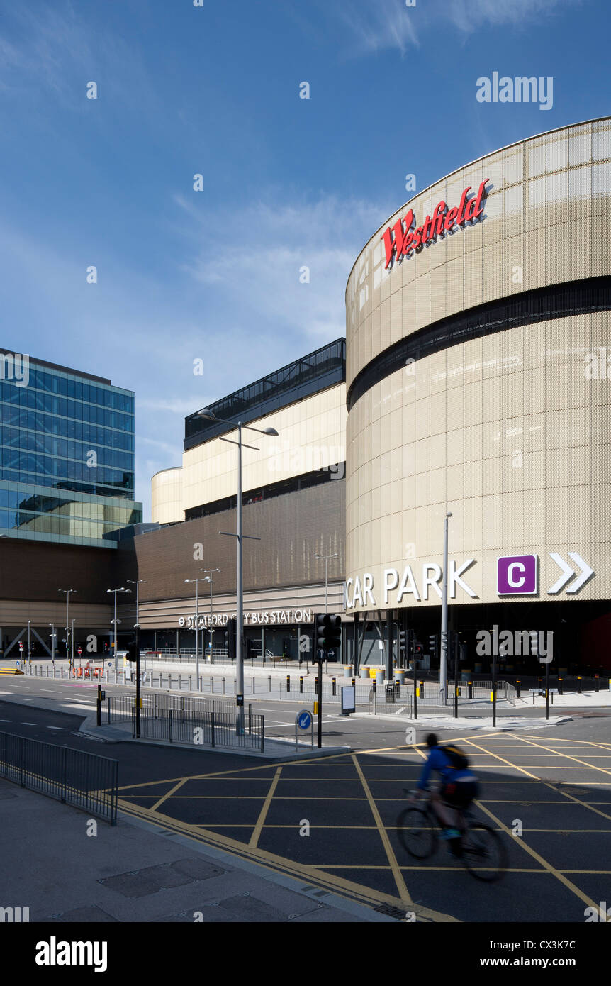 Stratford westfield car park hires stock photography and images Alamy