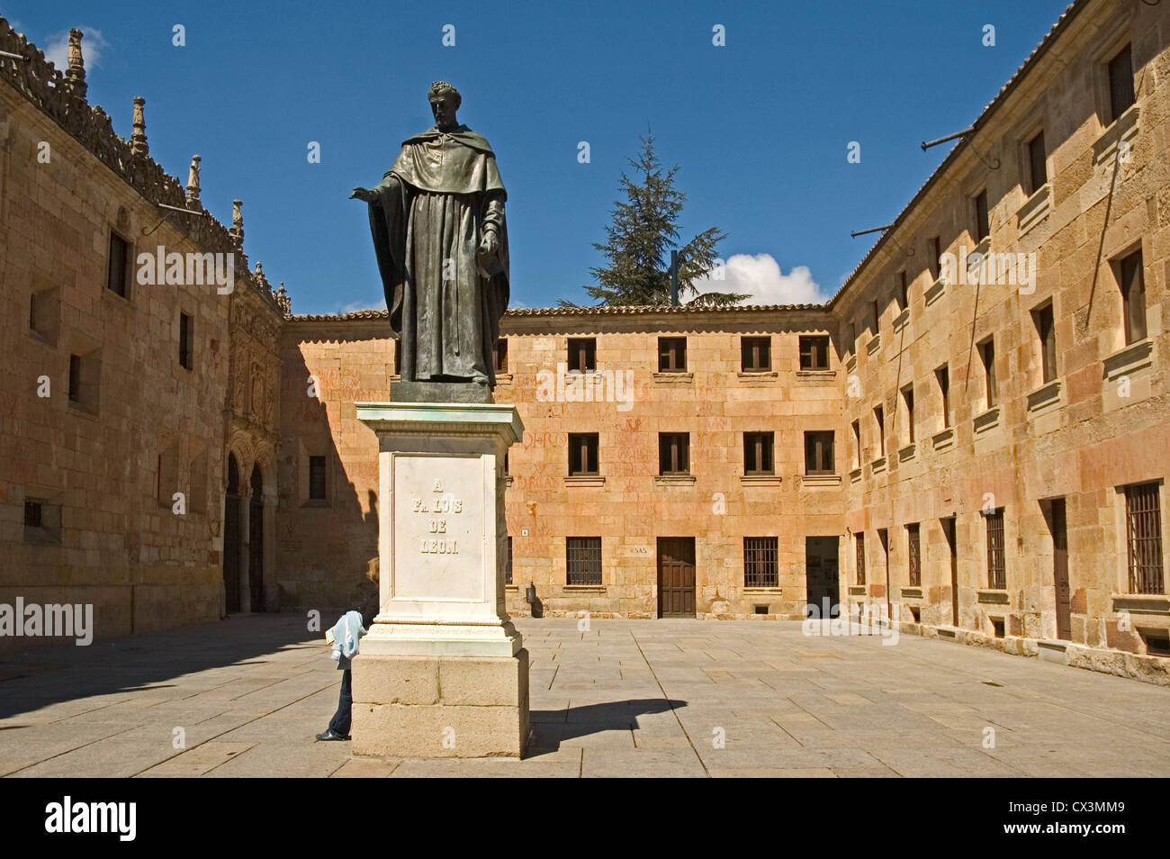 SPAIN, Salamanca, University, Patio de Escuelas with statue of Fr Luis