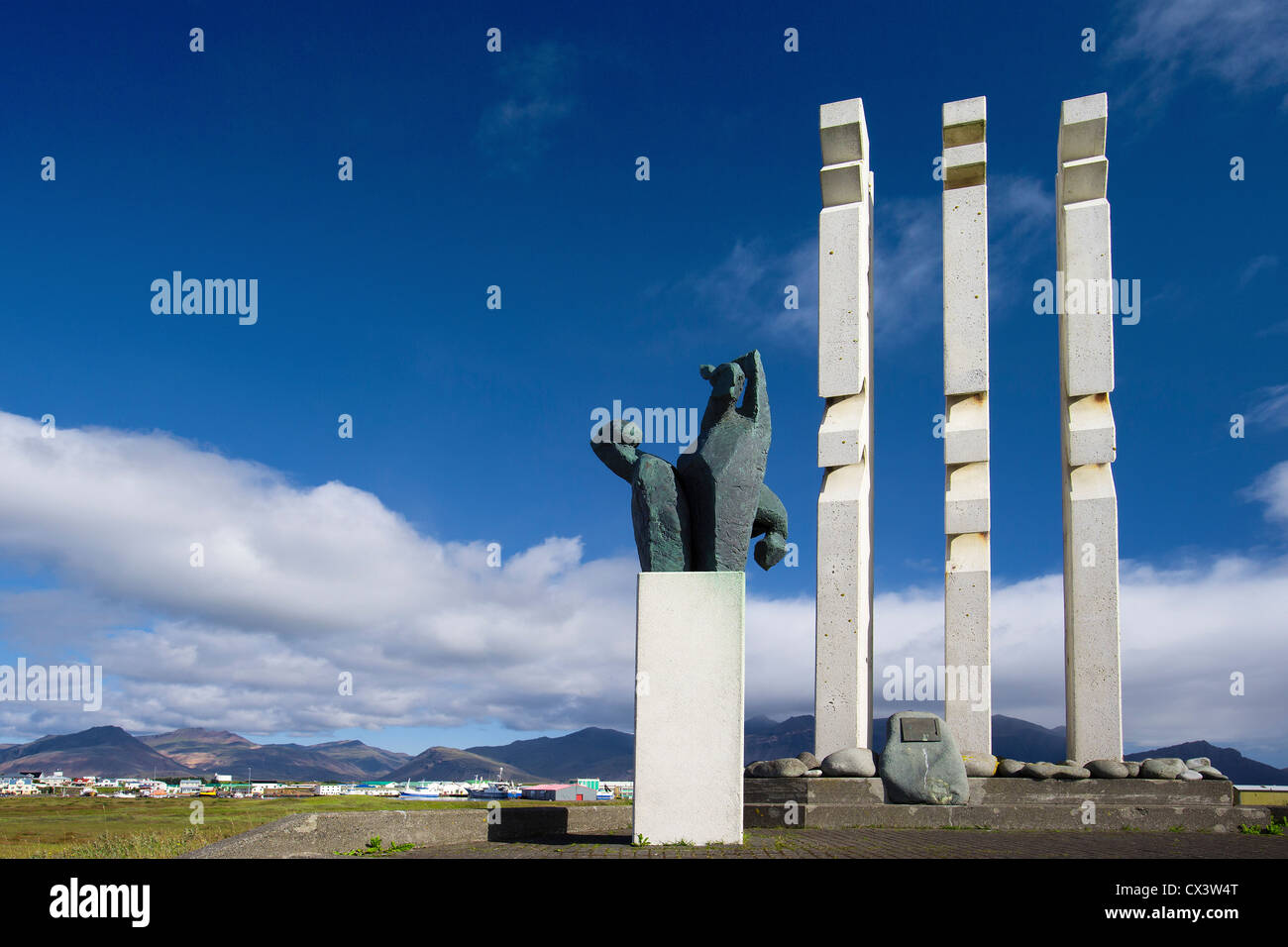 Fishermen's monument in Höfn (Höfn Í Hornafirđi), South East Iceland Stock Photo