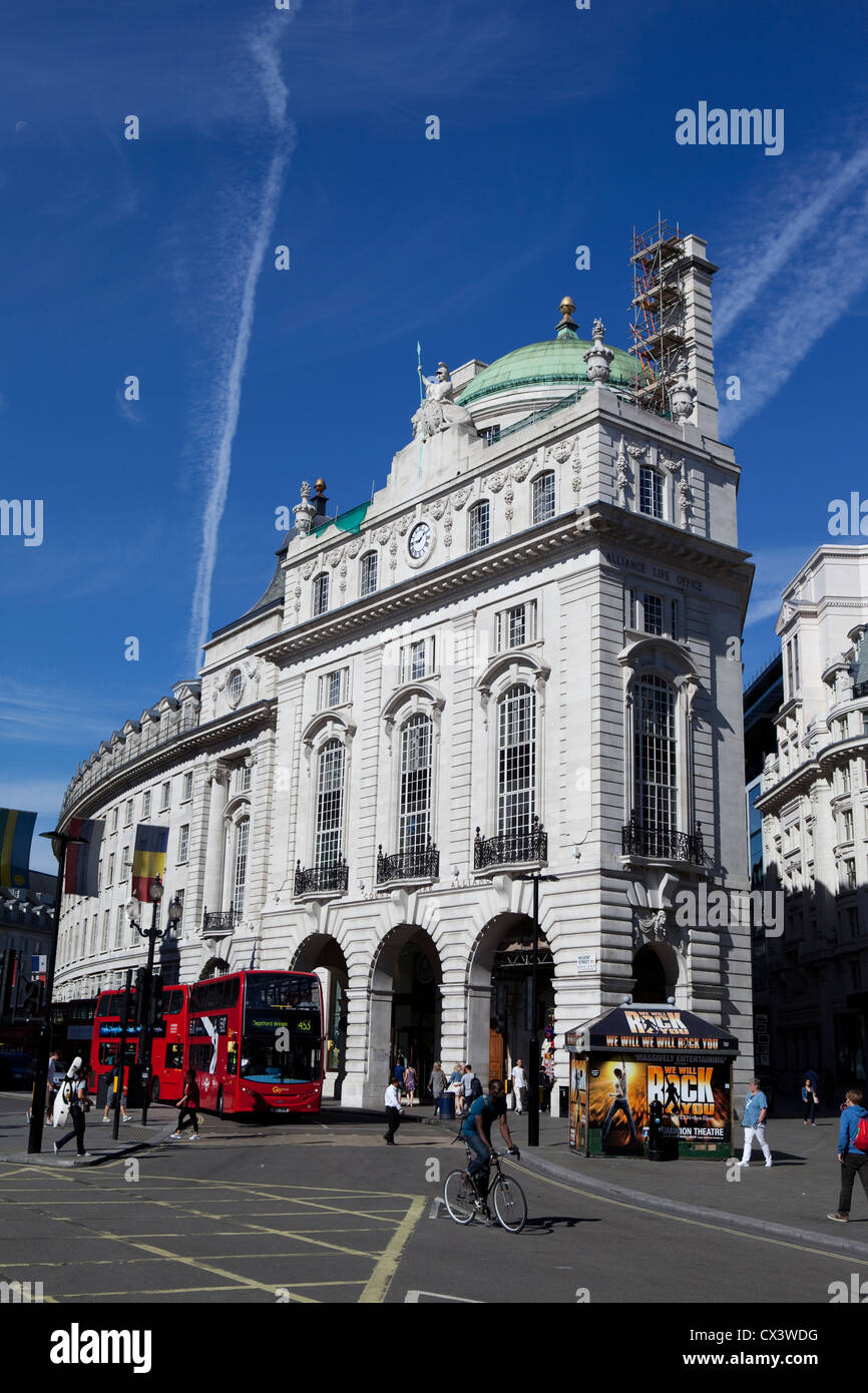 The junction of Piccadilly Circus and Regent Street, London Stock Photo
