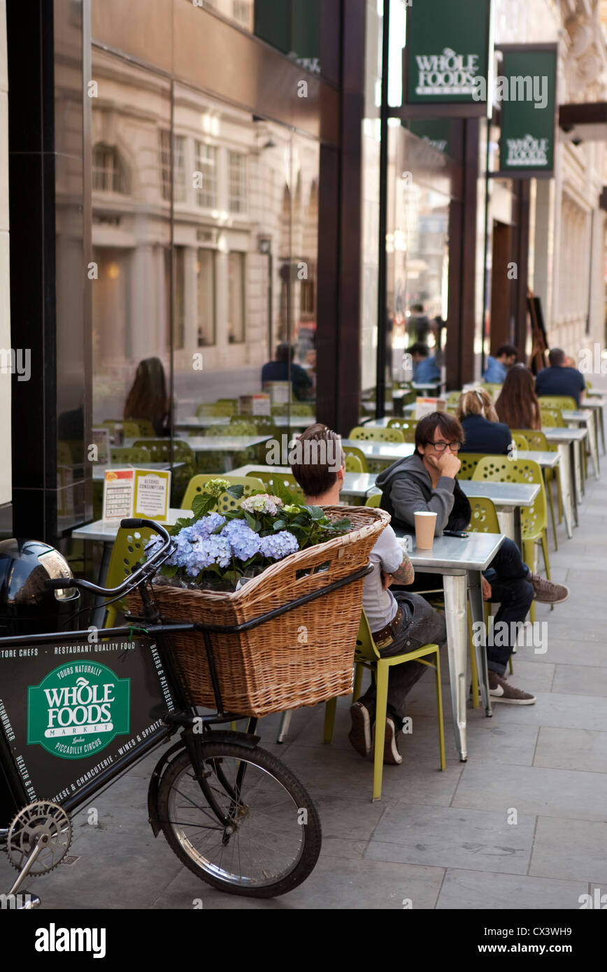 whole-foods-market-london-hi-res-stock-photography-and-images-alamy