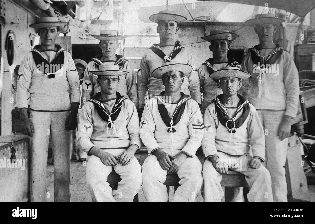 Royal Navy sailors of the late Victorian or Edwardian period in tropical uniform. Stock Photo