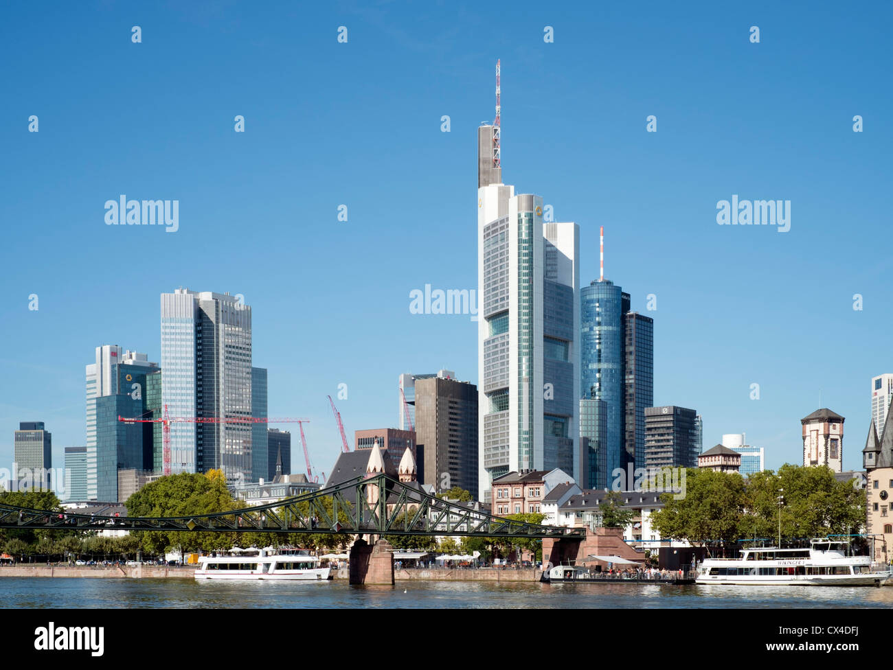 Frankfurt at river main hi-res stock photography and images - Alamy