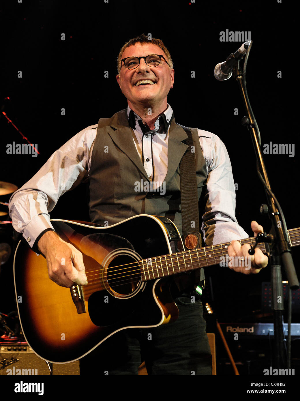 Steve Harley and T.Rextasy plays the Marc Bolan 35th Anniversary Concert on 15/09/2012 at Shepherds Bush Empire, London. Persons pictured: Steve Harley (Cockney Rebel) . Picture by Julie Edwards Stock Photo