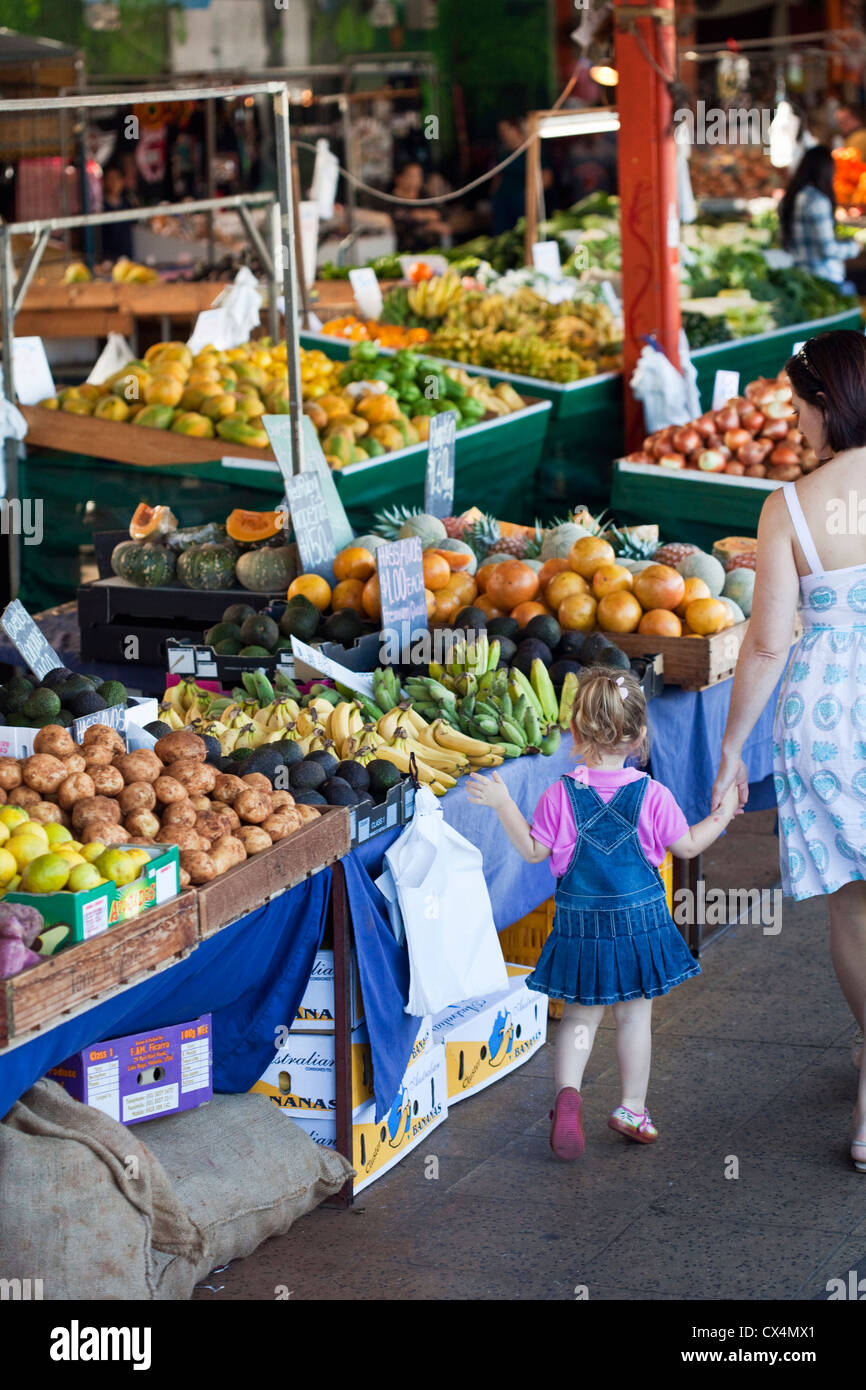 Shopping for fresh produce at Rusty's Markets. Cairns, Queensland, Australia Stock Photo