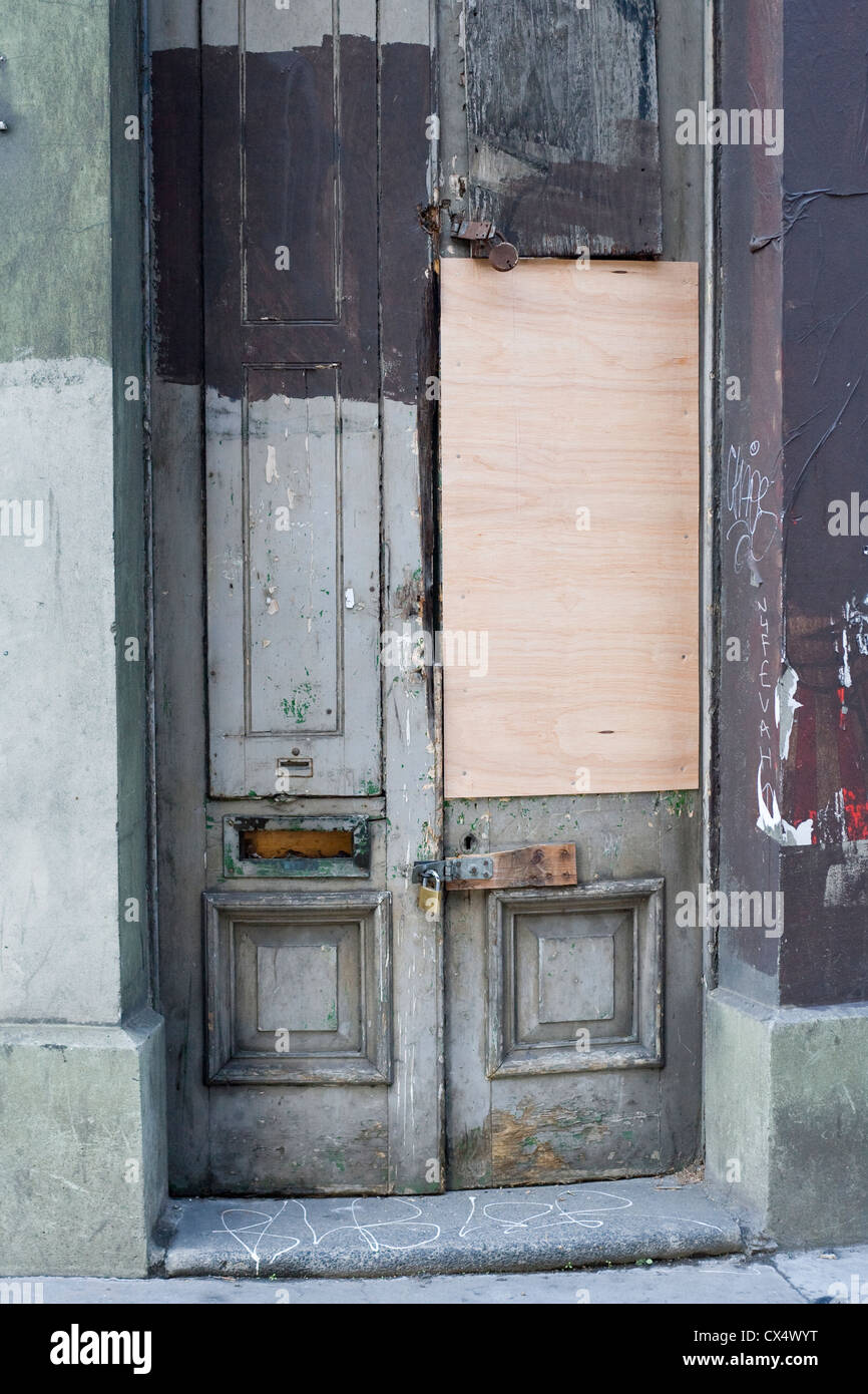 Old wooden door closed new hires stock photography and images Alamy