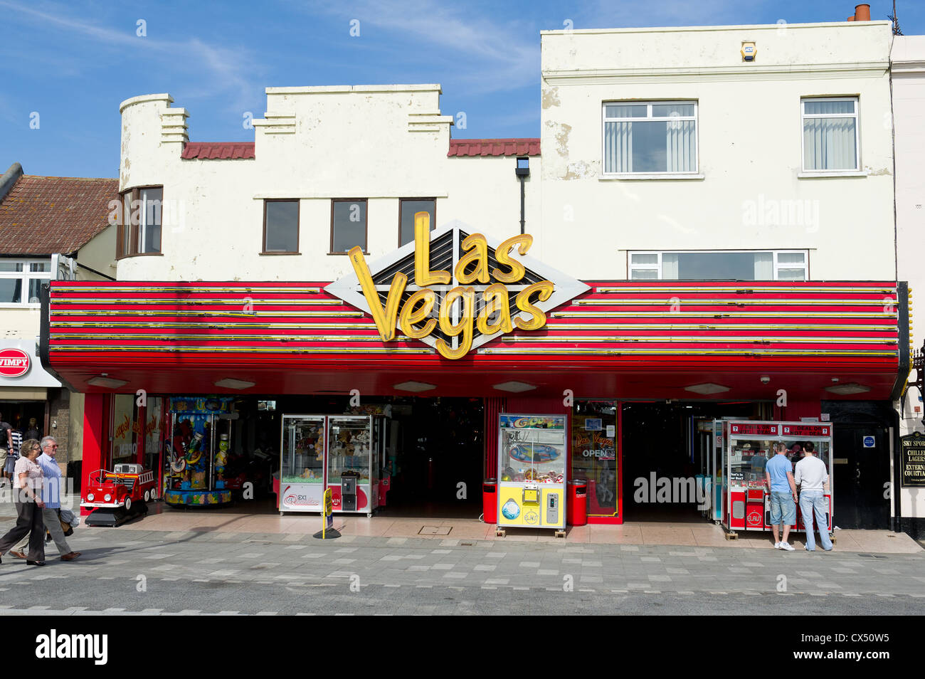 An amusement arcade on Southend seafront Stock Photo - Alamy