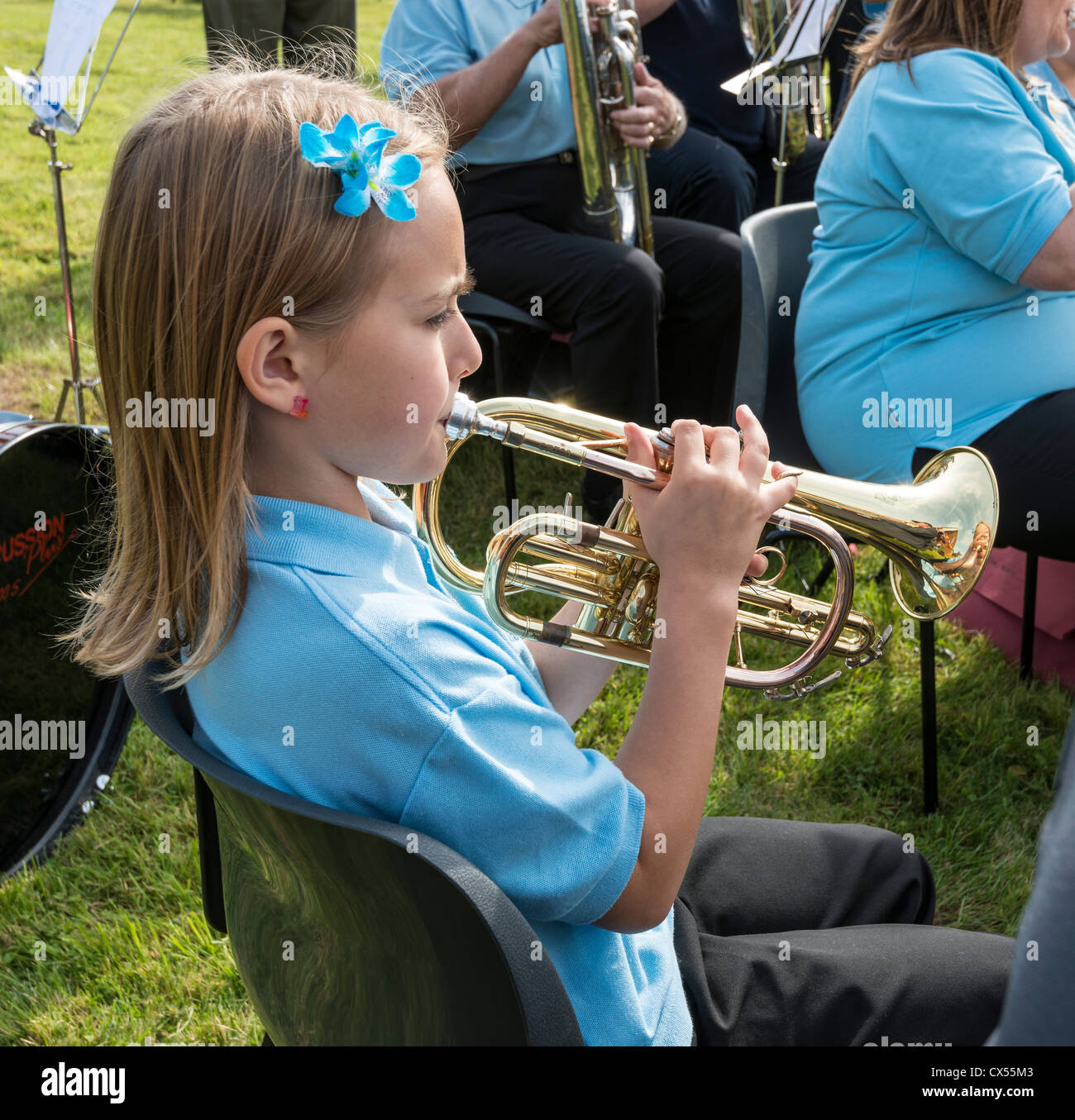 Girl brass band hi-res stock photography and images - Alamy