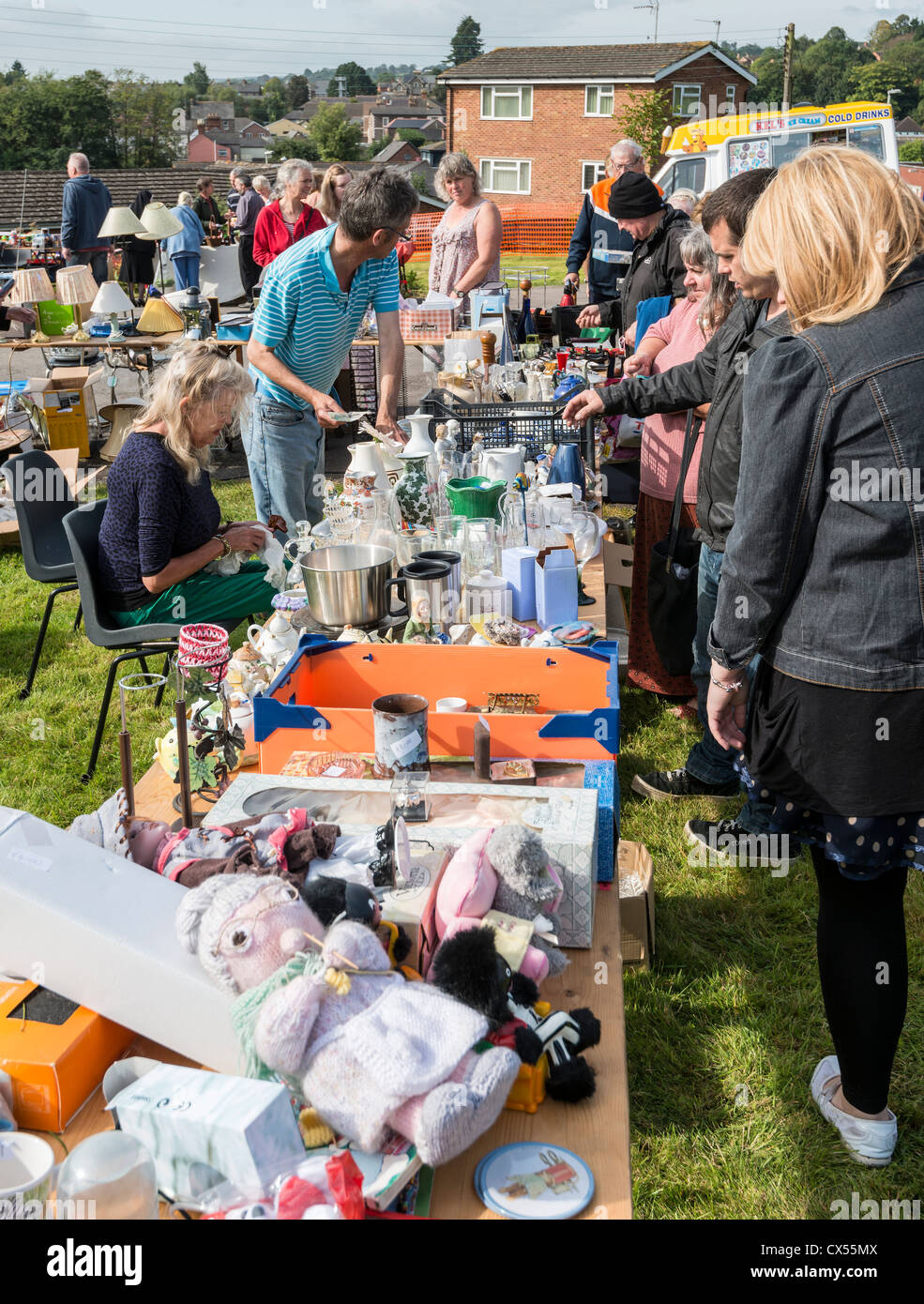 BRIC A BRAC STALL AT CHURCH FETE FUND RAISING EVENT,LYDNEY GLOUCESTERSHIRE ENGLAND UK Stock Photo