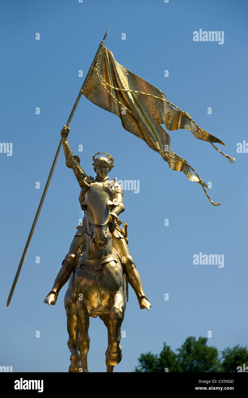 GOLDEN STATUE OF JOAN OF ARC PLACE DE FRANCE DECATUR STREET FRENCH MARKET FRENCH QUARTER NEW ORLEANS LOUISIANA USA Stock Photo