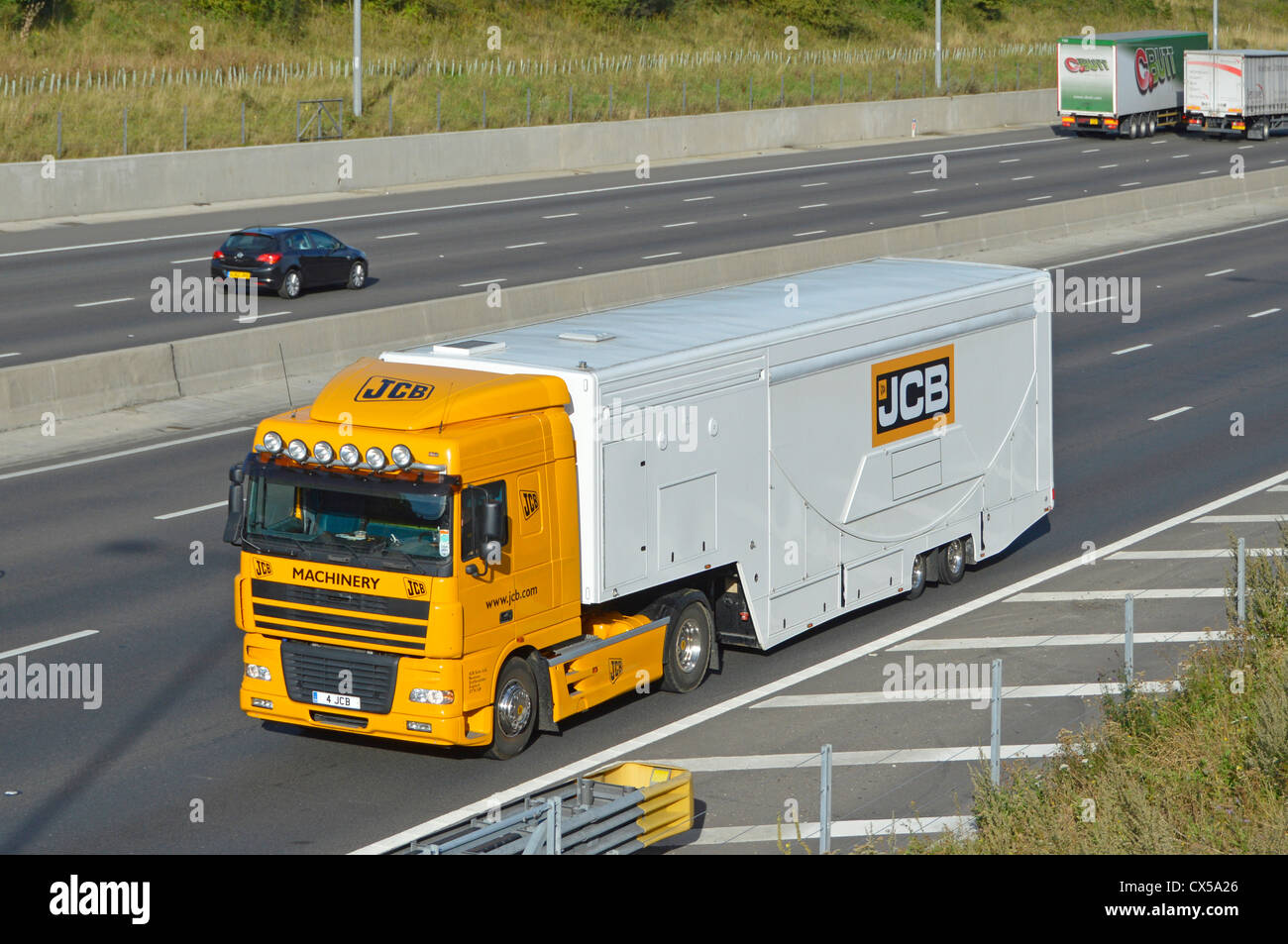 JCB Machinery sales lorry and trailer Stock Photo