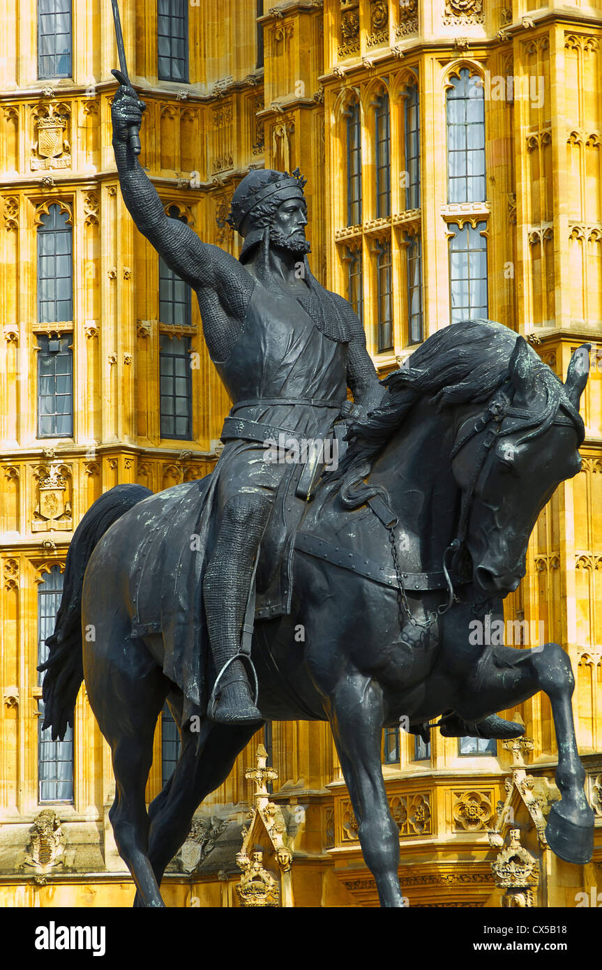 Richard the Lionheart statue, Houses of Parliament, Westminster, London