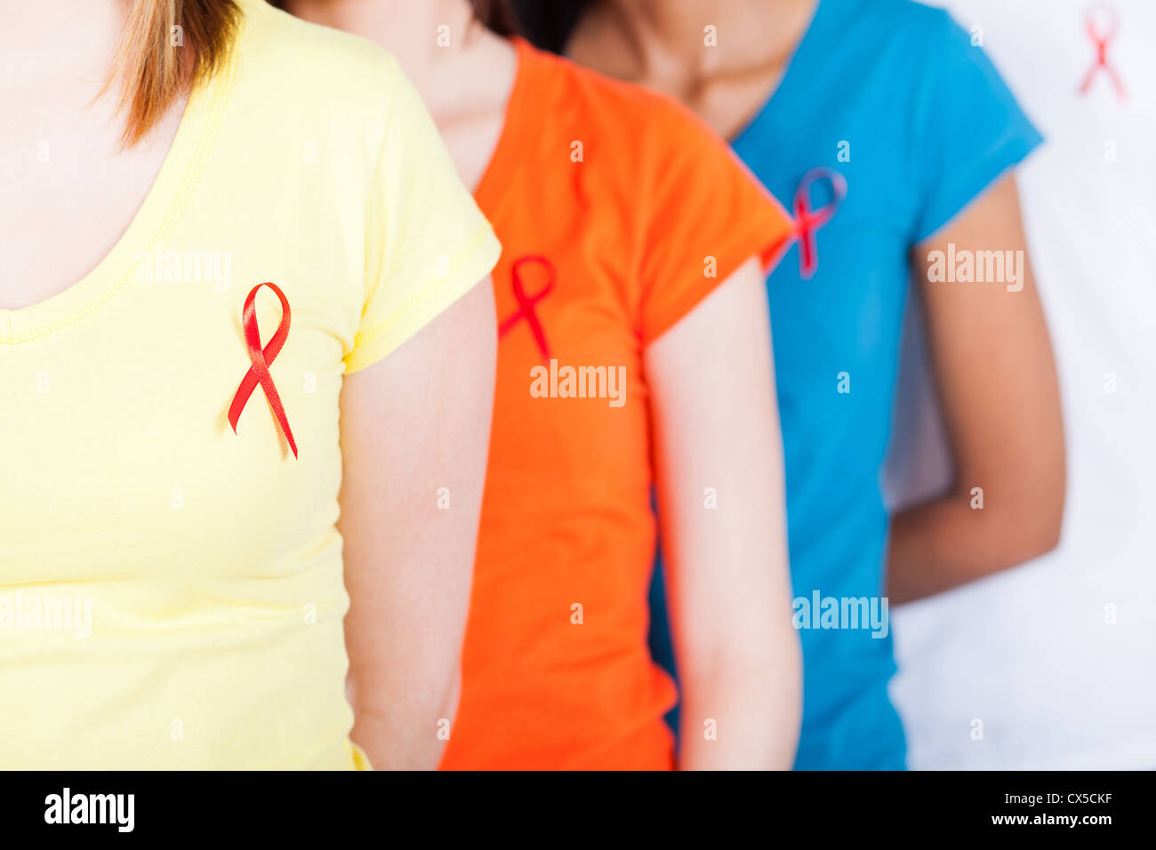 Journée mondiale de sensibilisation au sida VIH Ruban rouge Life Ka' T-shirt  Femme