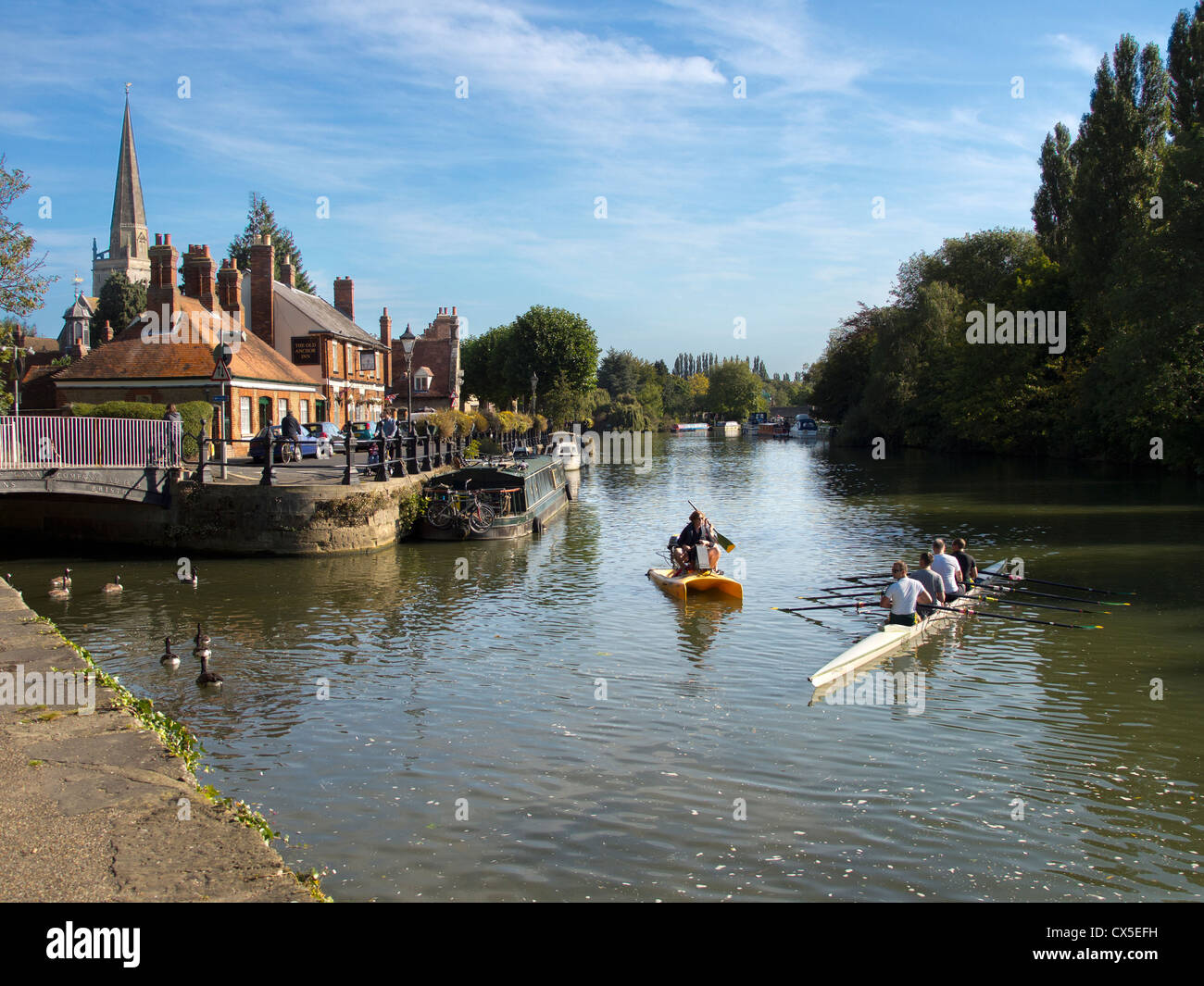 Rowing practice by St Helen's Wharf, Abingdon-on-Thames 6 Stock Photo ...