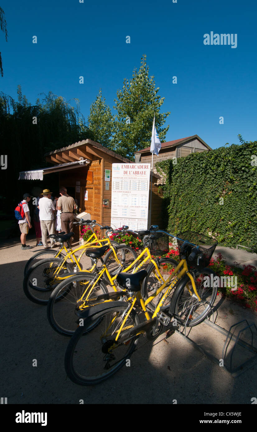 Bicycle hire at little port of Maillezais, Vendée, Pays de la Loire, France. Stock Photo
