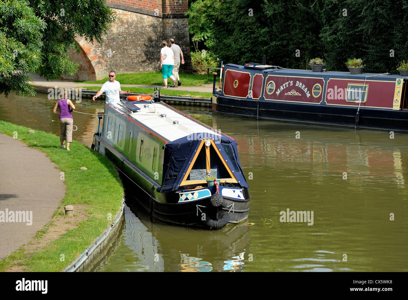 A narrow boat mooring up at foxton locks leicestershire england uk Stock Photo Alamy