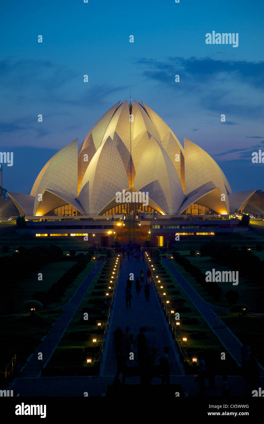 View of the Lotus temple at night, Delhi, India Stock Photo - Alamy