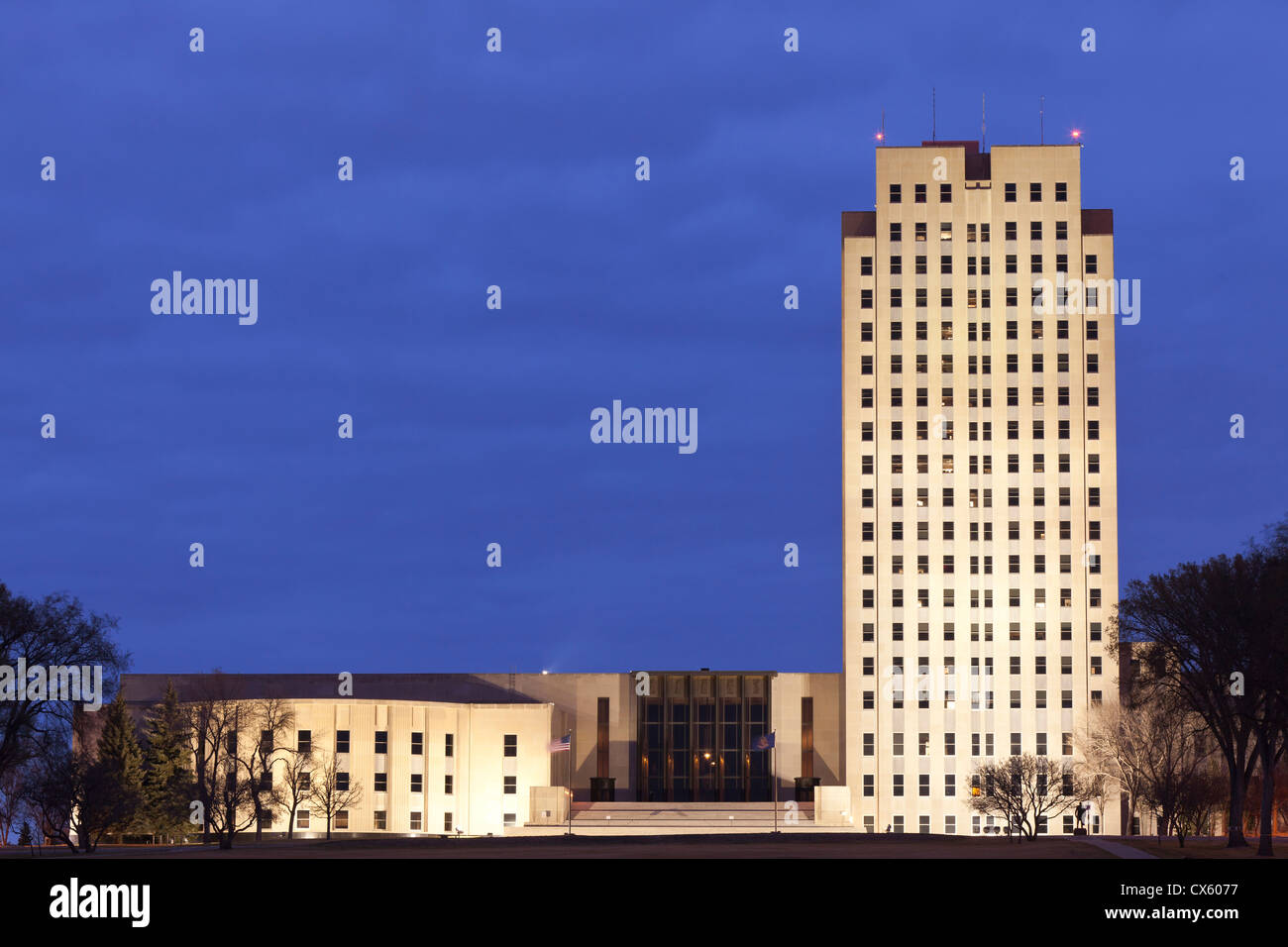 State Capitol building at dusk in Bismarck, North Dakota, USA Stock Photo