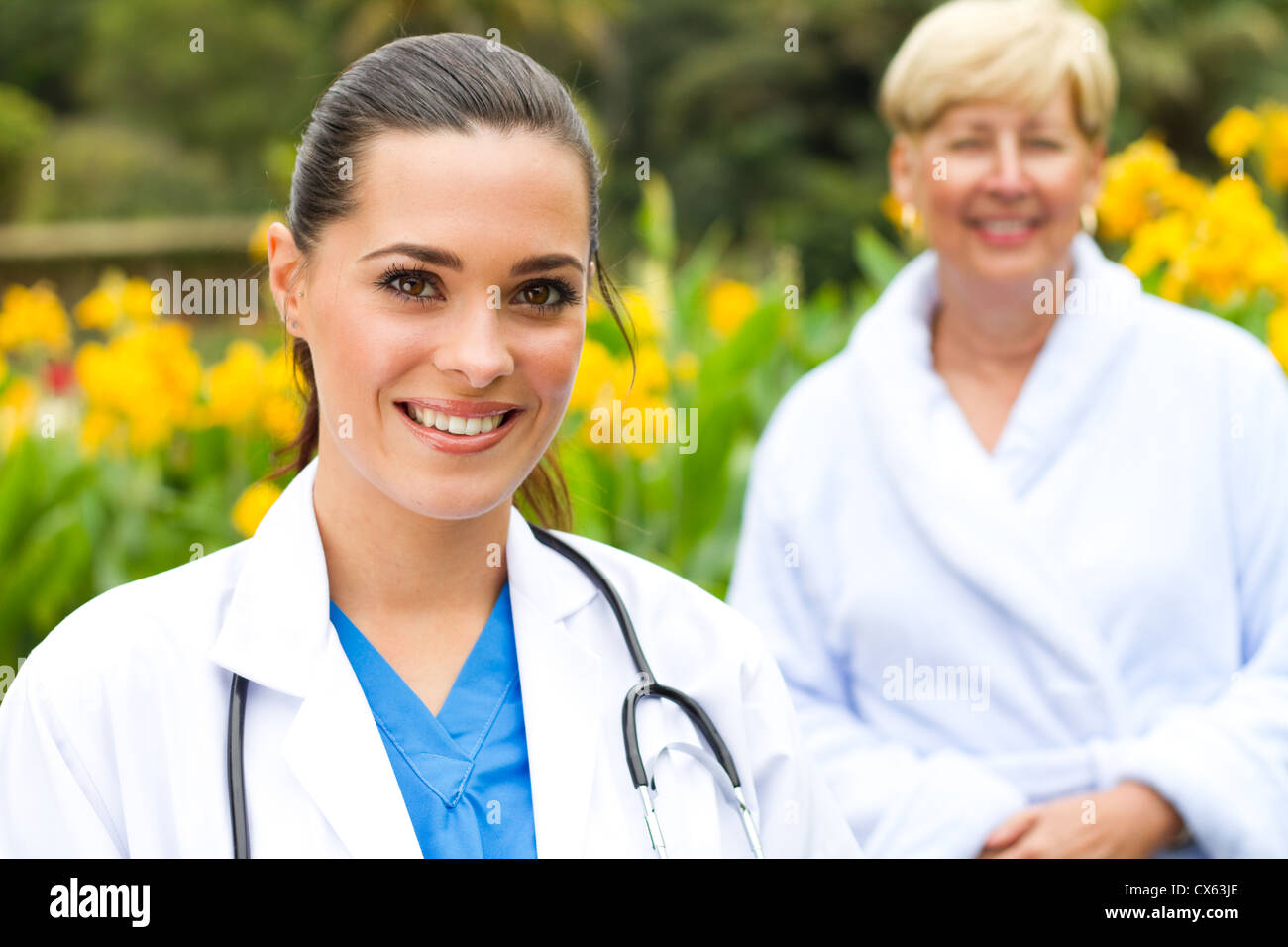 Женщина врач мама. Нарисовать врача. Женщина врач мама. Женщина врач мама. Нарисовать врача женщину.