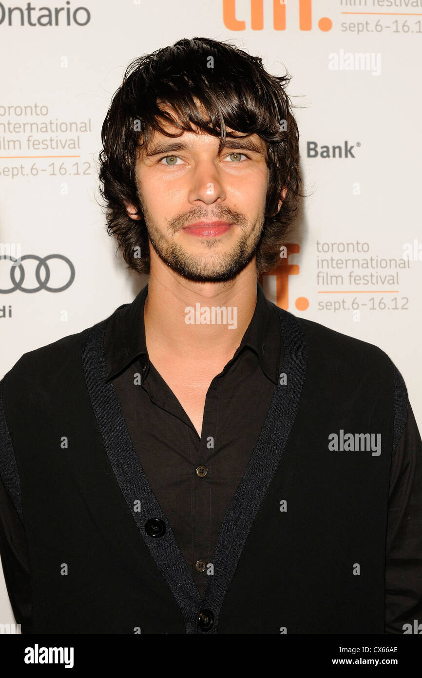 Ben whishaw hi-res stock photography and images - Alamy