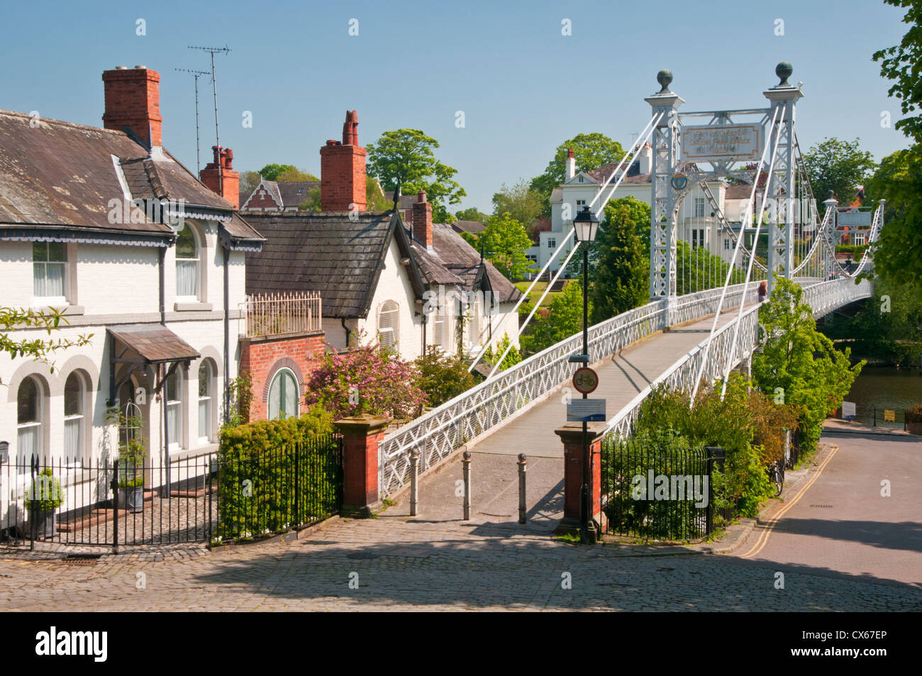 Queens Park Bridge & River Dee, The Groves, Chester, Cheshire, England, UK Stock Photo