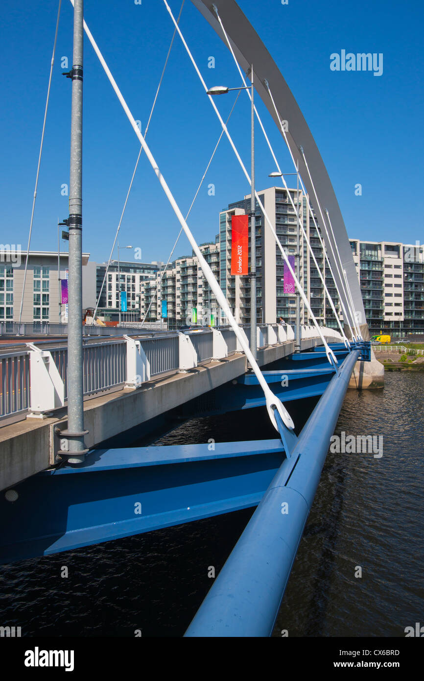 River Clyde walkway, Clyde Arc Bridge, Glasgow, Strathclyde Region; Scotland Stock Photo