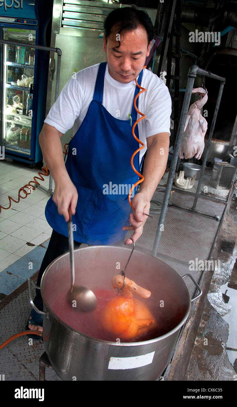 Cook Bangkok Thailand Peking Duck Chinatown Chinese Restaurant Stock Photo