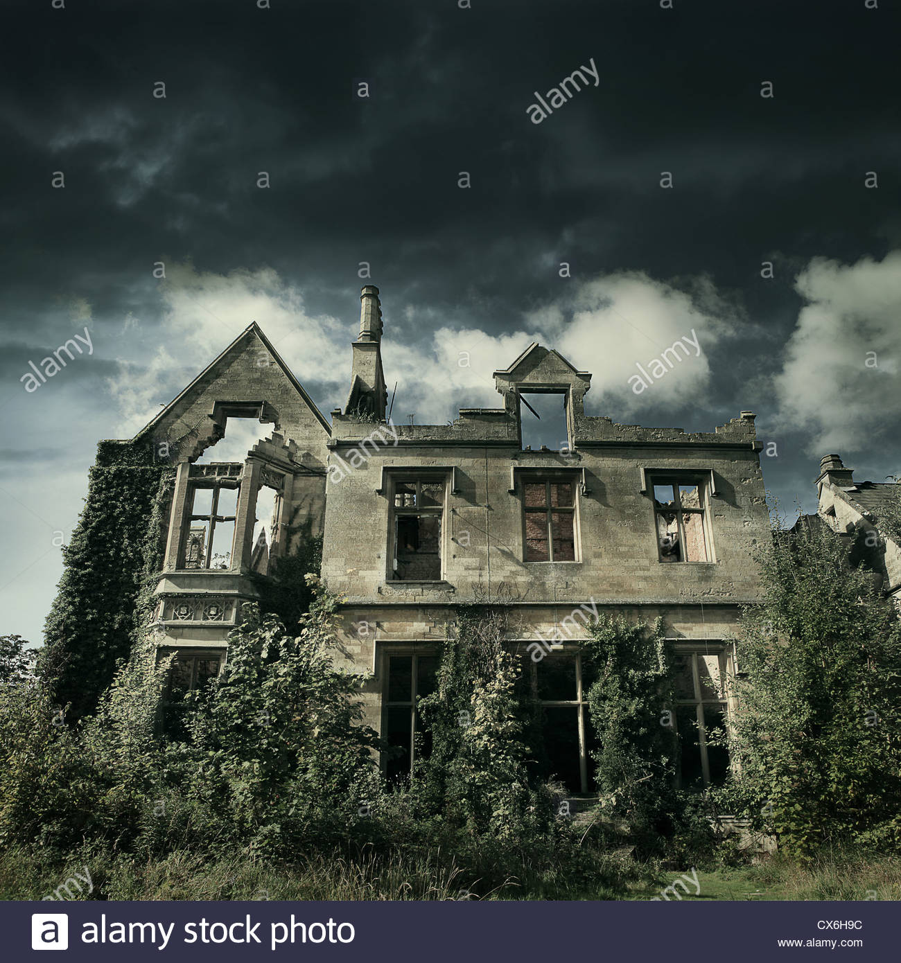 Derelict House Stock Photos & Derelict House Stock Images Alamy