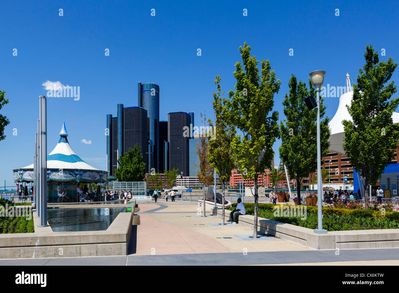 Rivard Plaza with the Renaissance Center city skyline behind, Detroit, Michigan, USA Stock Photo