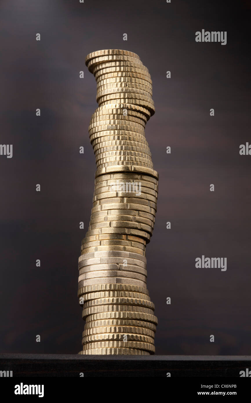 A stack of various gold Euro coins Stock Photo - Alamy