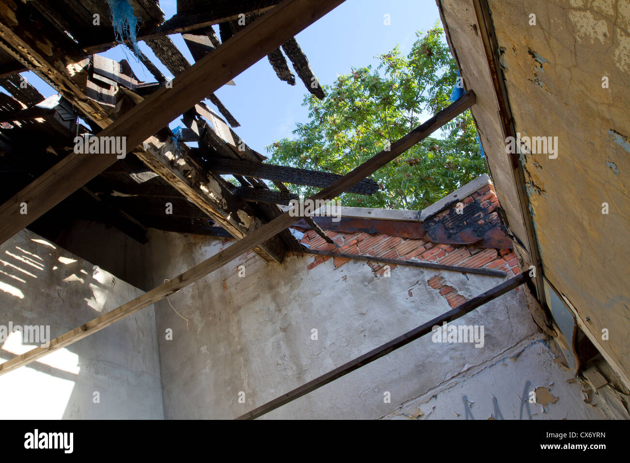 Burned roof hi-res stock photography and images - Alamy