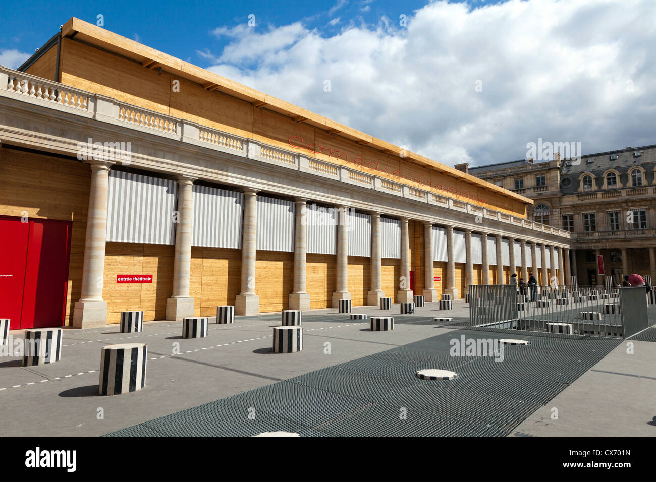 The temporary Comédie-Française Theatre in the Jardin du Palais Royal ...