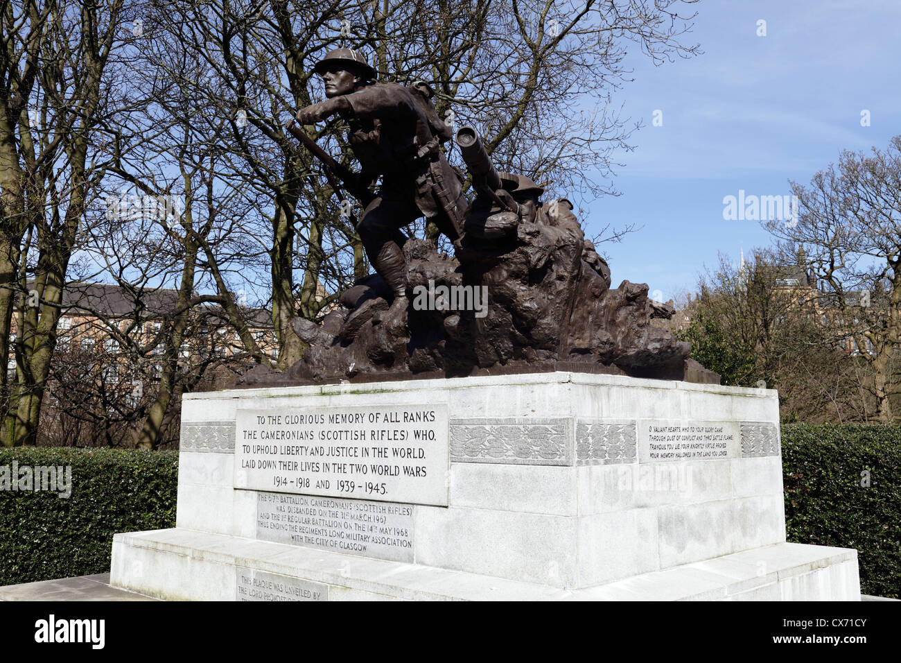 Cameronians Scottish Rifles War Memorial In Kelvingrove Park Glasgow 