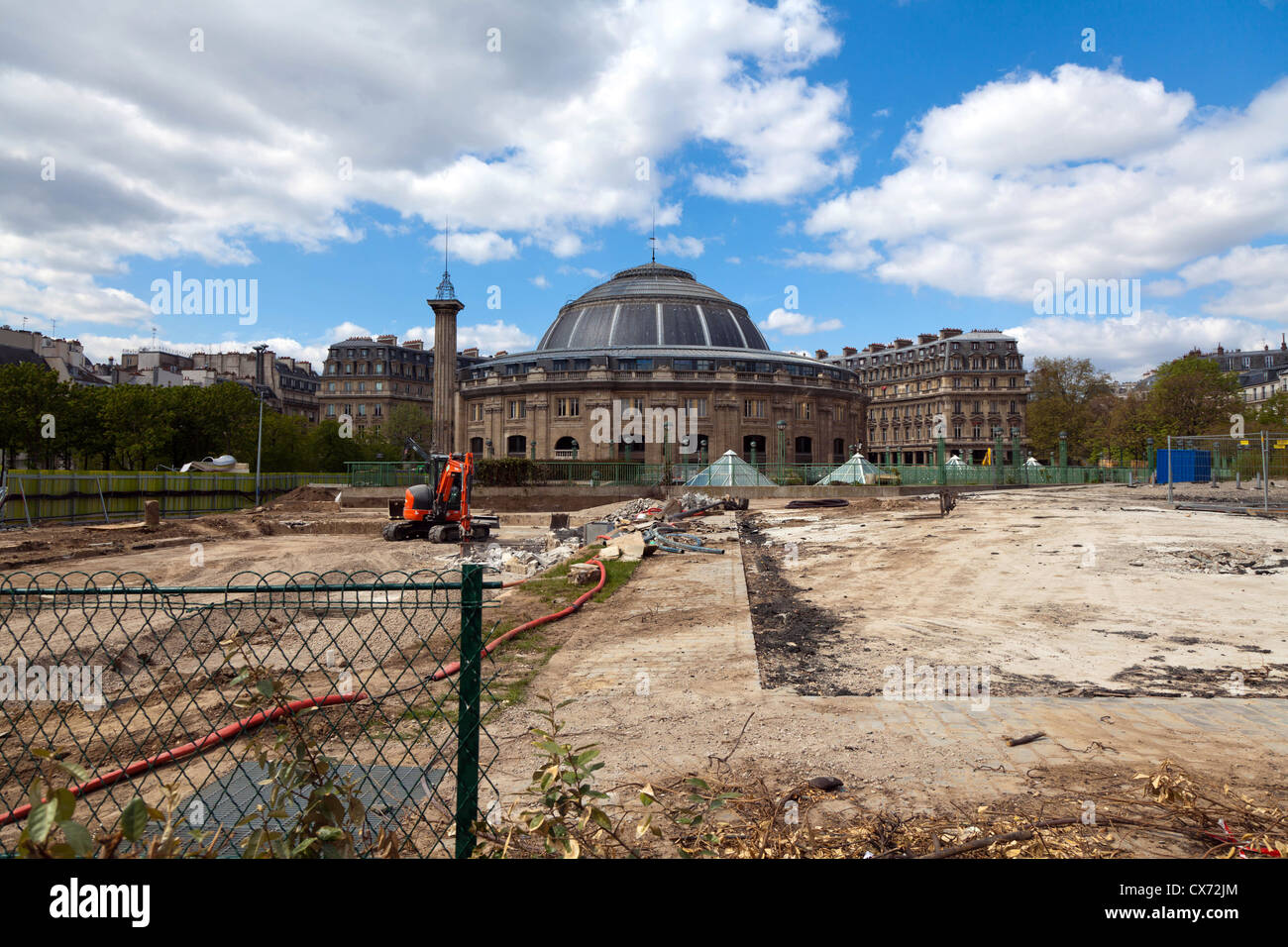 The building site at Les Halles, in front of the Paris Bourse, Paris, France Stock Photo