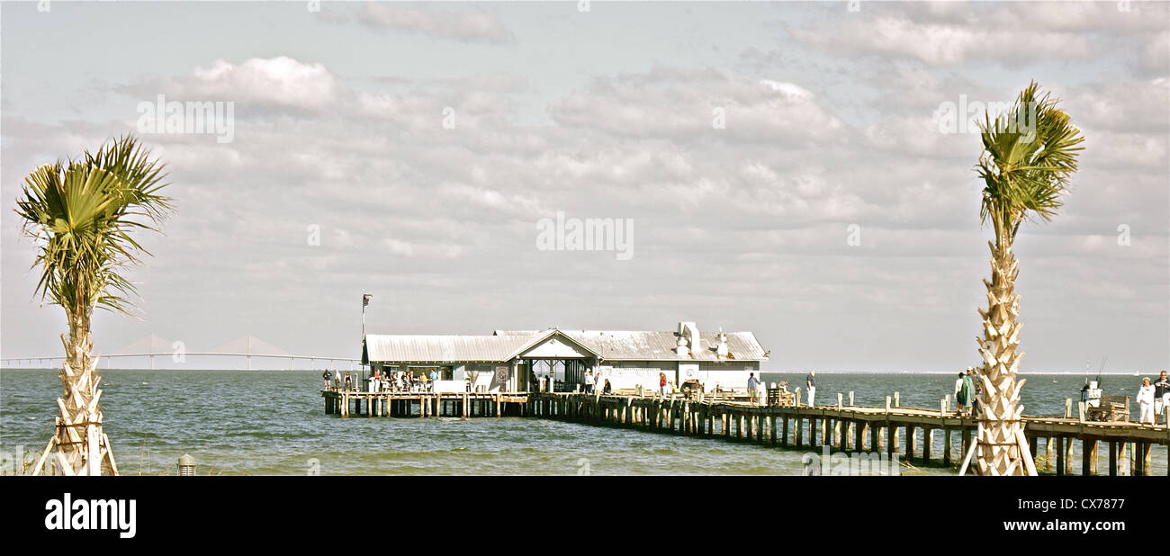 Anna Maria Island City Pier Stock Photo - Alamy
