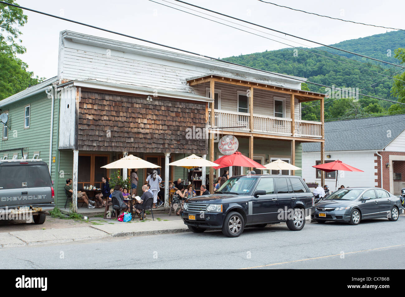 Sweet Sue's restaurant store front street view in Phoenicia
