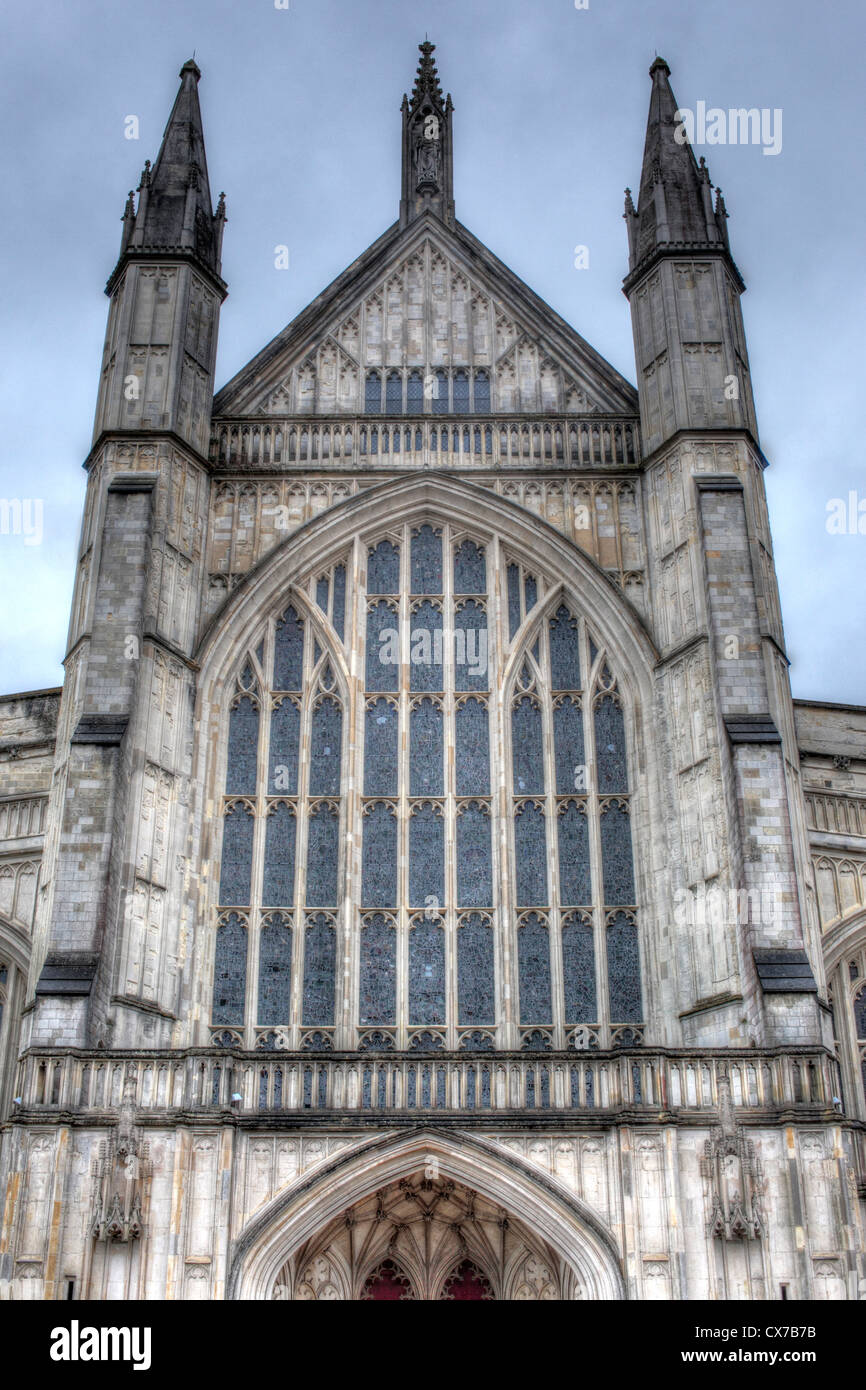 Winchester cathedral hi-res stock photography and images - Alamy