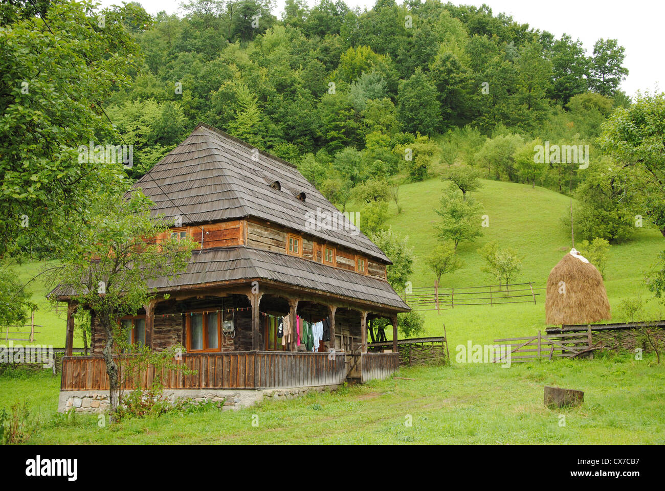 Traditional Romanian House in Maramures, Northern Romania Stock Photo