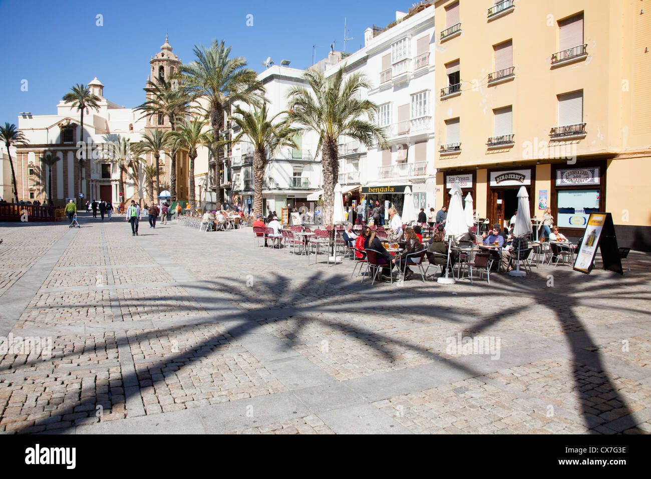 Chat de chueca cadiz