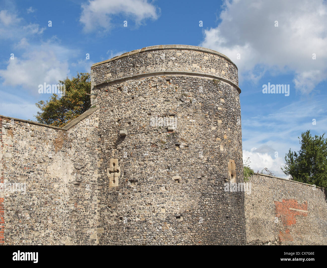 Old city walls canterbury hi-res stock photography and images - Alamy