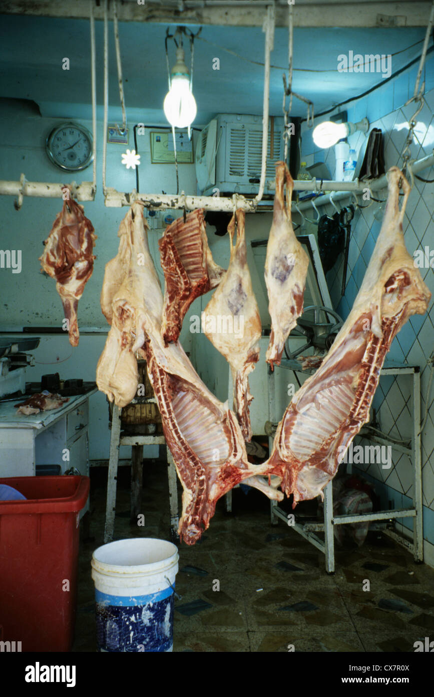 Hanging meat carcass hires stock photography and images Alamy