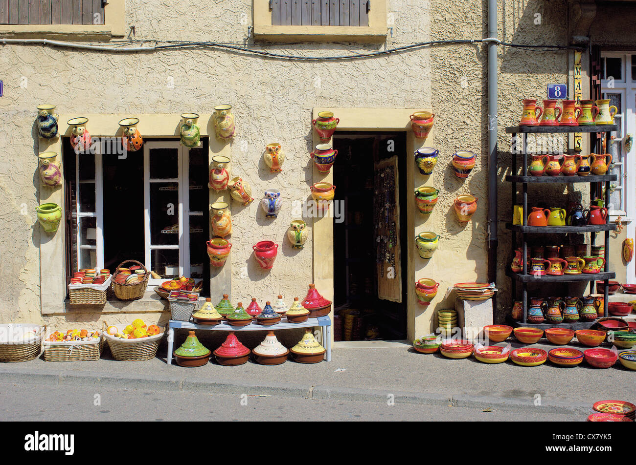 Pottery shop Vaison la Romaine Vaucluse Provence France Stock Photo - Alamy