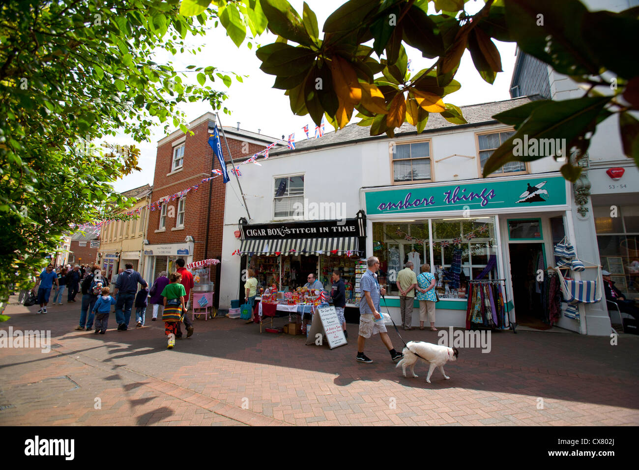Cowes isle wight england high street hires stock photography and images Alamy
