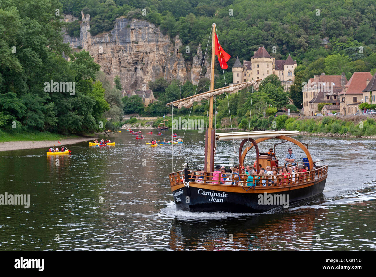 canoe trips dordogne river canoe trips dordogne river