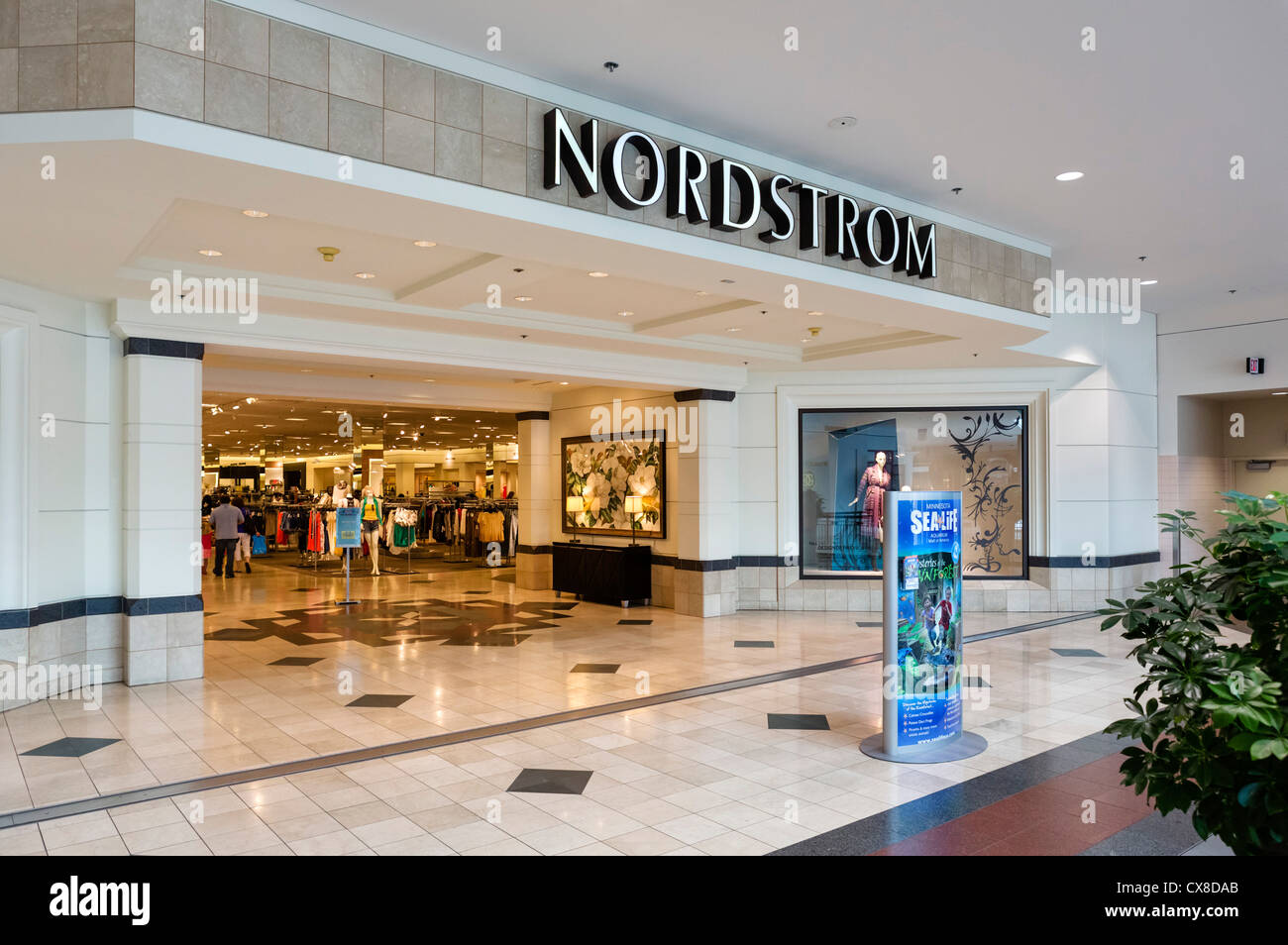 Nordstrom department store in the Mall of America, Bloomington, Minneapolis, Minnesota, USA Stock Photo